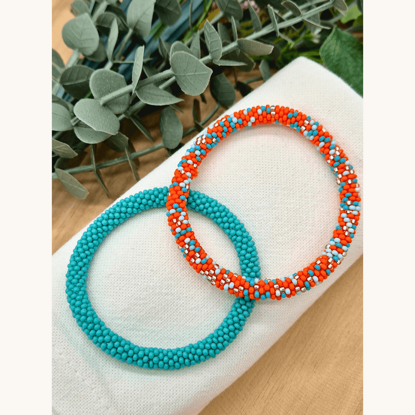 Nepalesisches Armband – Koralle & Tuerkis